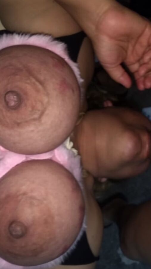 mi puta tetona en mallas