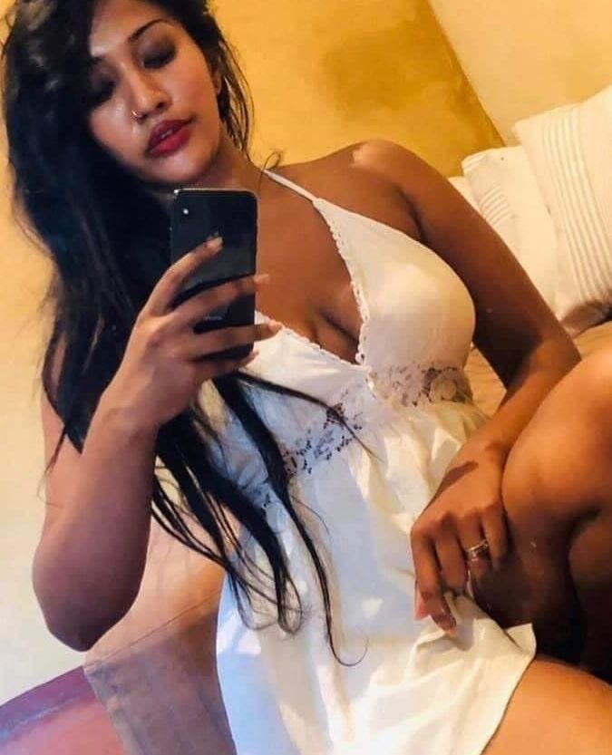 Indian sexy desi model