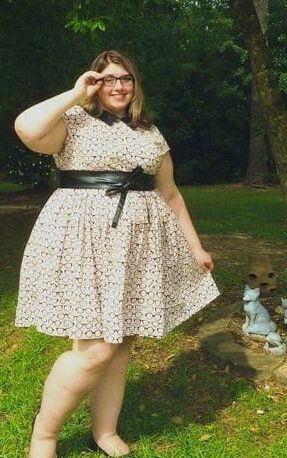 Pretty BBWs and fatties from fashion blogs (clothed)