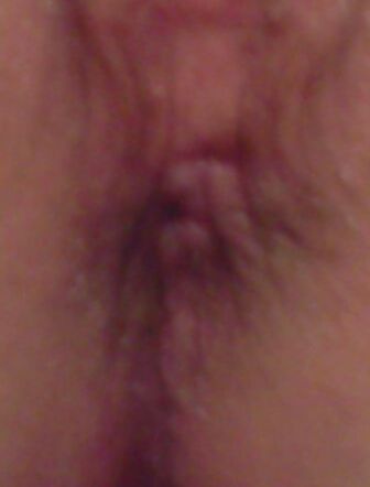 Chouchoute propre le trou la chatte