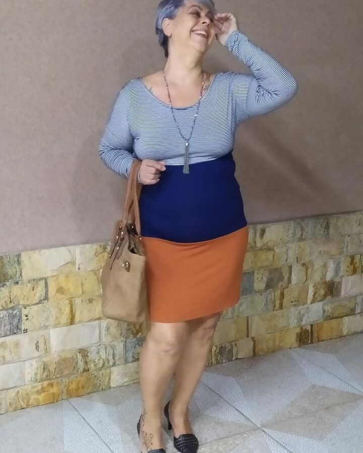 Your favorite gilf came back