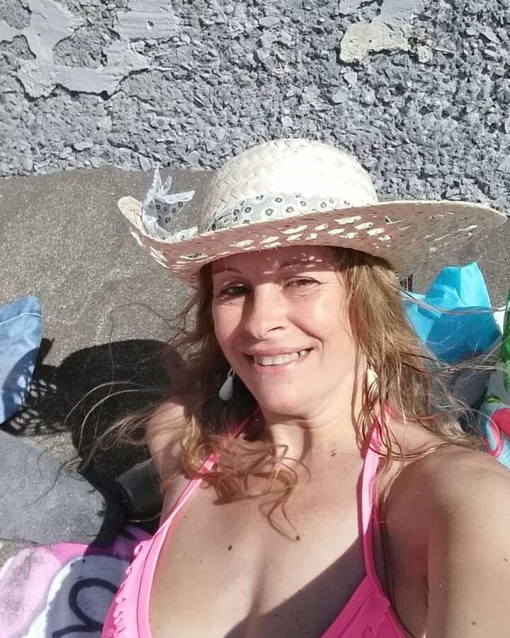 Tuga milf