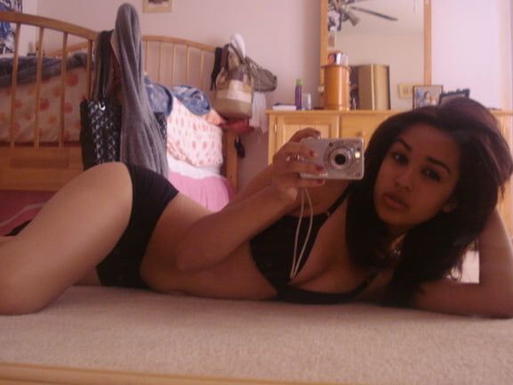 Amateur Brunette
