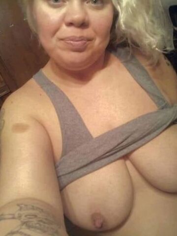 Fat Sezy slut
