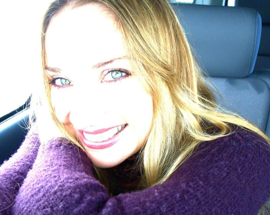 Amateur Blonde