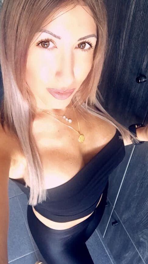 Kelly the Greek Slut Vol