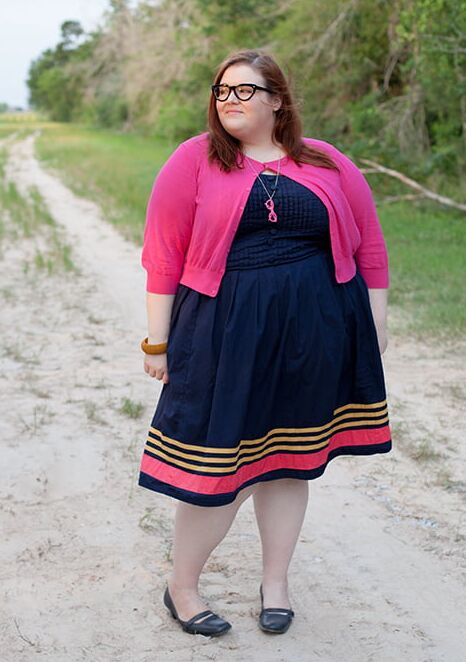 Pretty BBWs and fatties from fashion blogs (clothed)