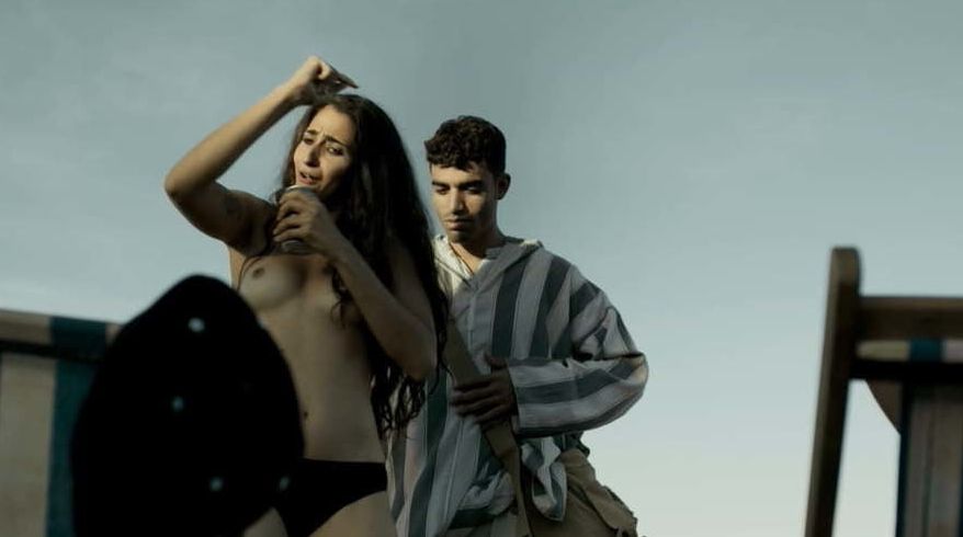 Alba Flores