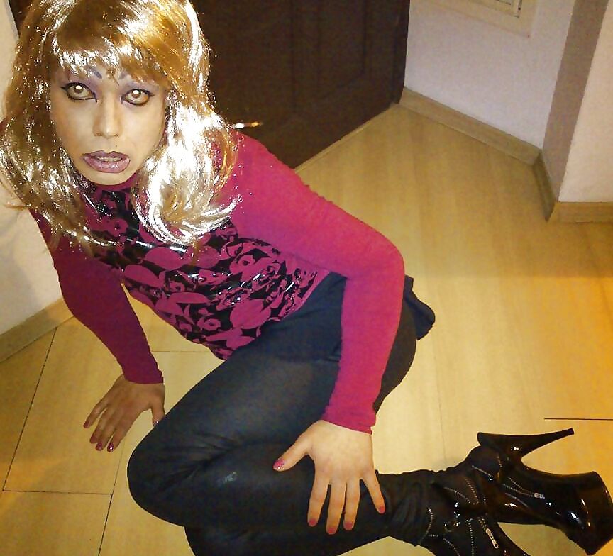 Slave Submissive Sissy Training Positions for Master