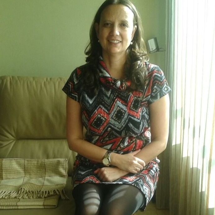 hot milf Isabel - comment and rate