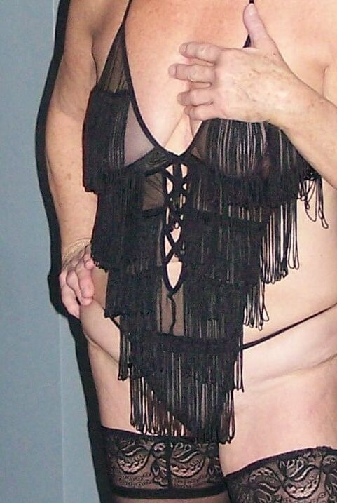 Black FRill Teddy