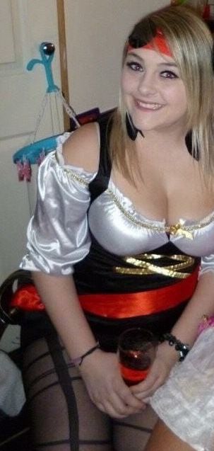 Sexy British babe