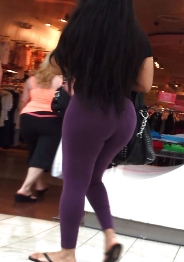 Tights and feet