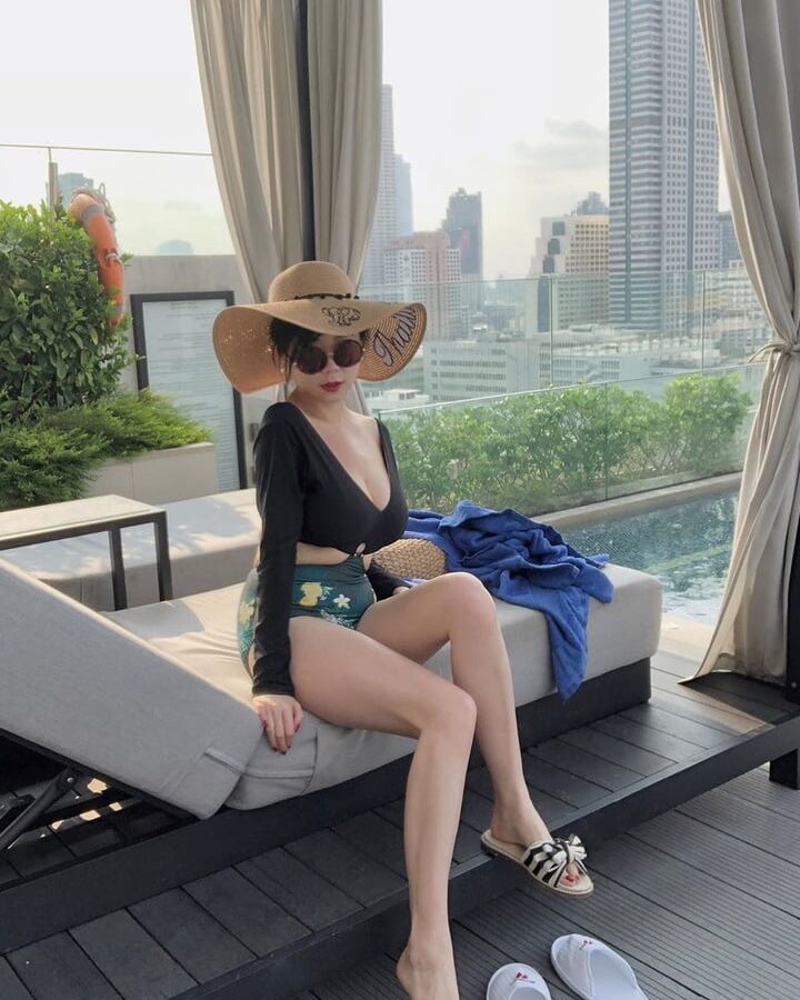 big tits lulu