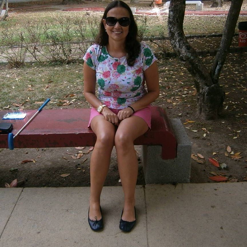 hot milf Isabel - comment and rate