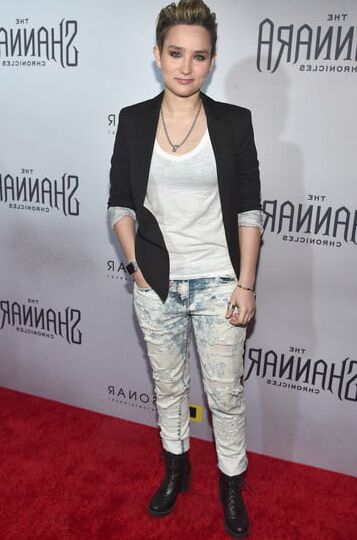 Bex Taylor-Klaus