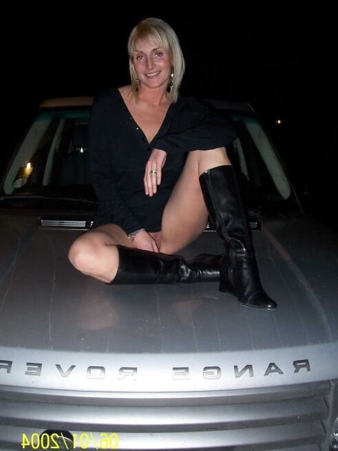 SEXY WIFE