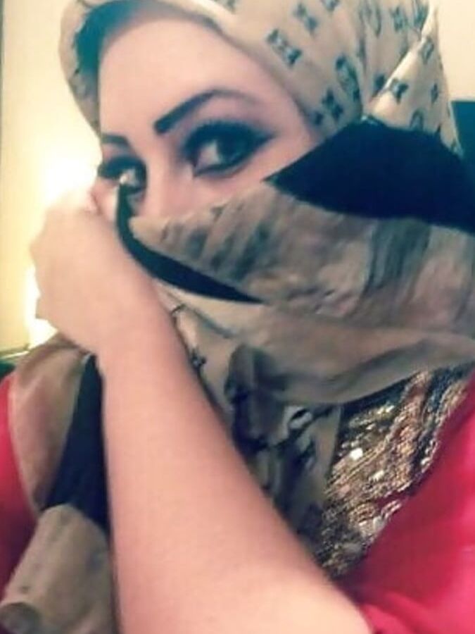 busty arabslut