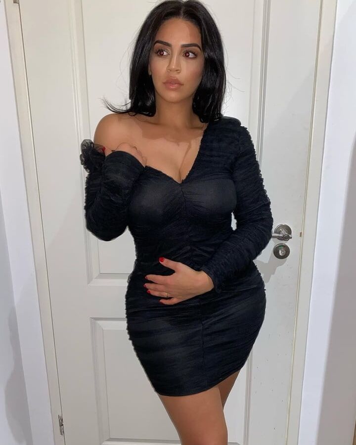 Arab Women Built For Big Black Cocks BBC