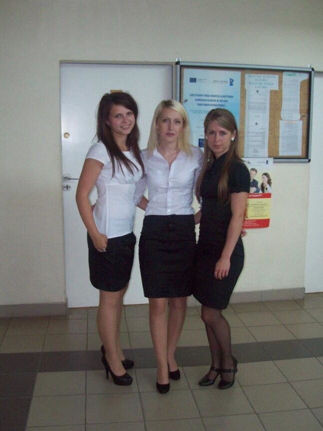 sexy females in tights pantyhose nylons