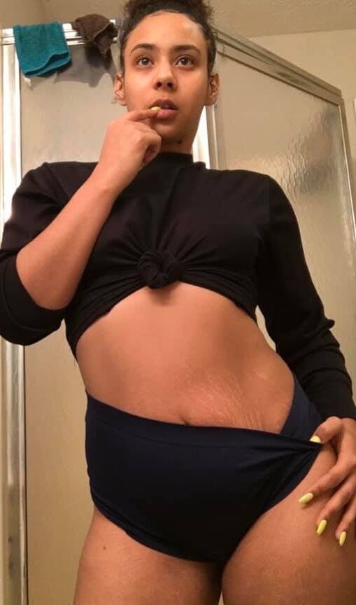Random Females Pics