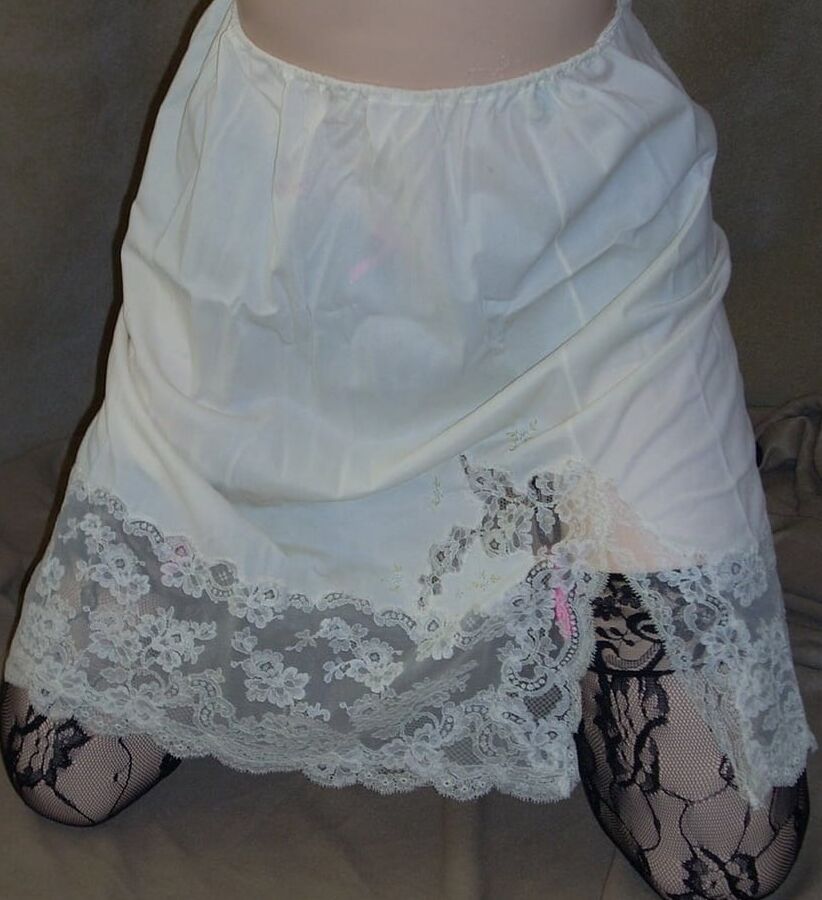 Sexy Lingerie, Silky Panties, Lacy Slips &amp; More !