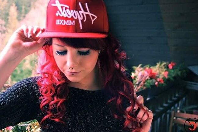 Cute&;s with Basecap&;s