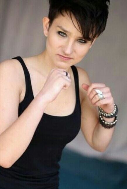 Bex Taylor-Klaus