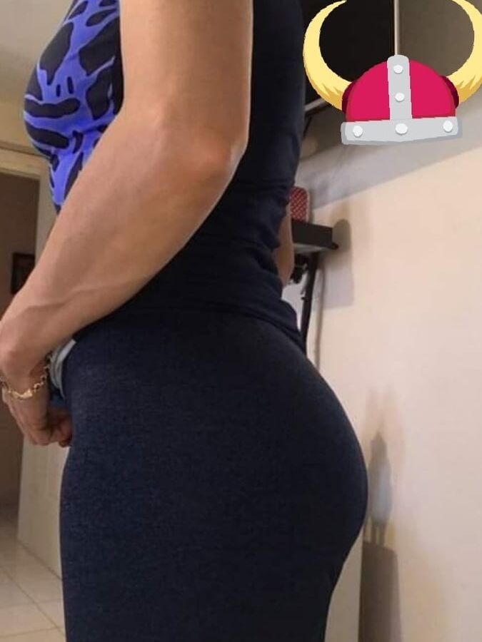 Milfs nudes