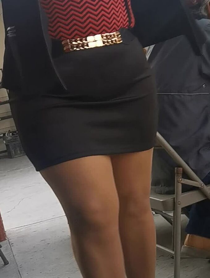 Auntie in Pantyhose