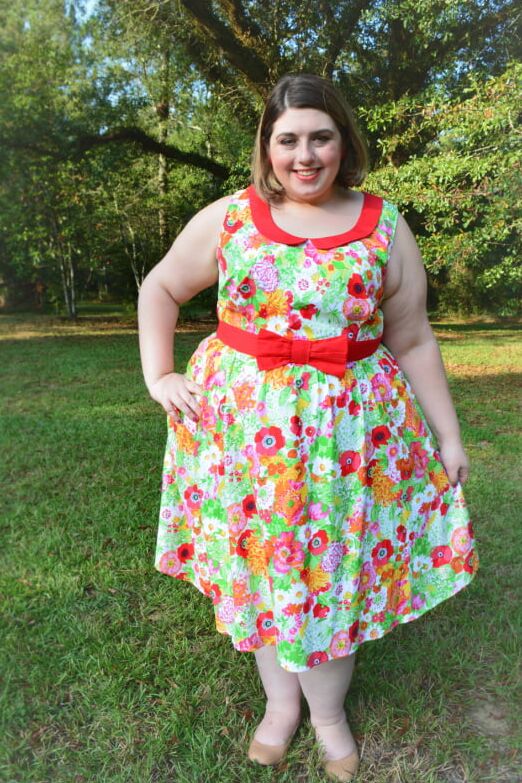 Pretty BBWs and fatties from fashion blogs (clothed)
