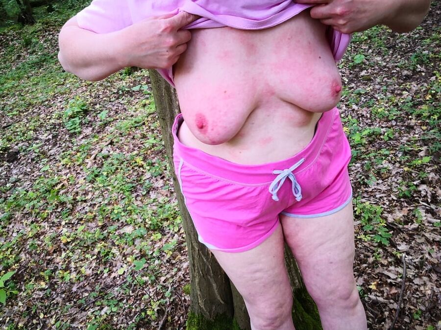 Brennnesseln on tits