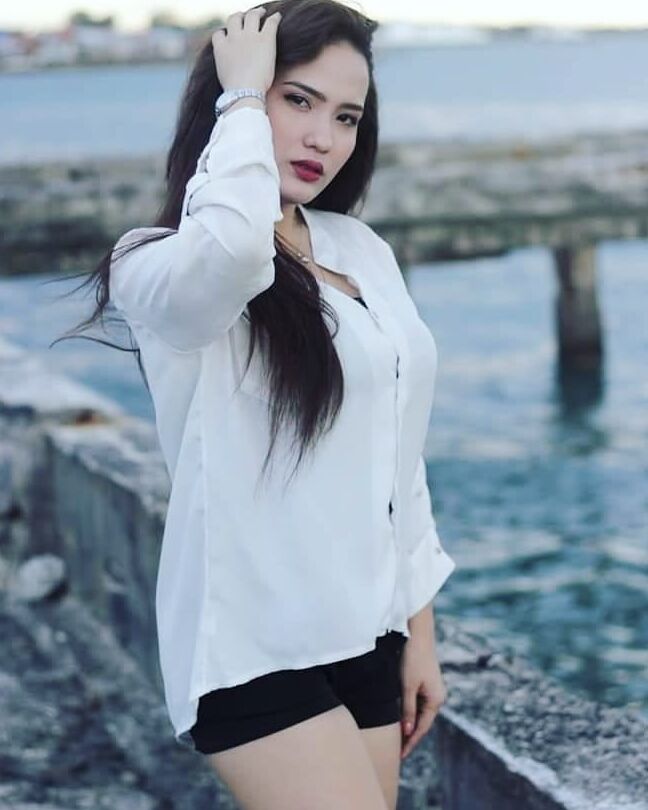 HOW WOULD YOU FUCK ELLA THE BIG BREASTED PHARMACIST.?