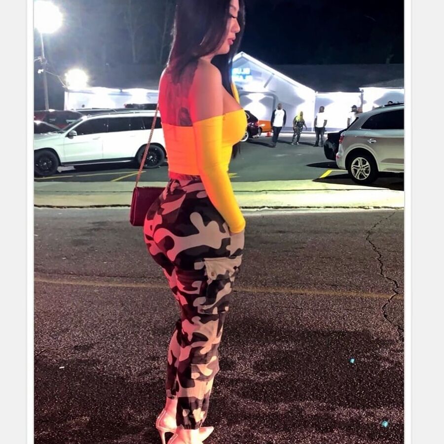 THICK FAT ASS ASIAN SLUT!