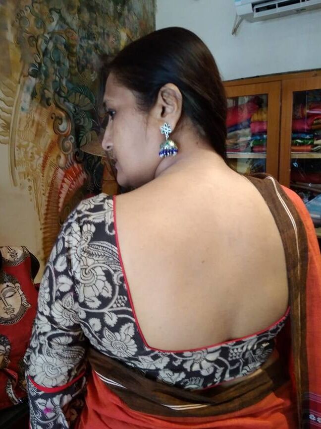 Sexy Indian moms