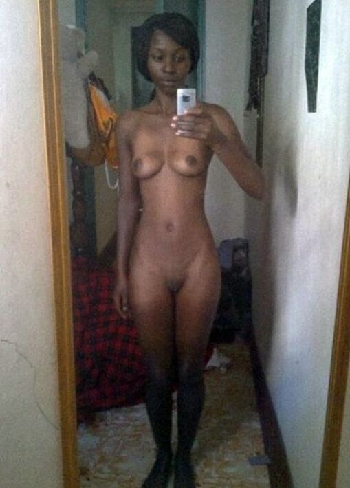 Chocolate Black Boobs ! (Homemade Ebony Girls)
