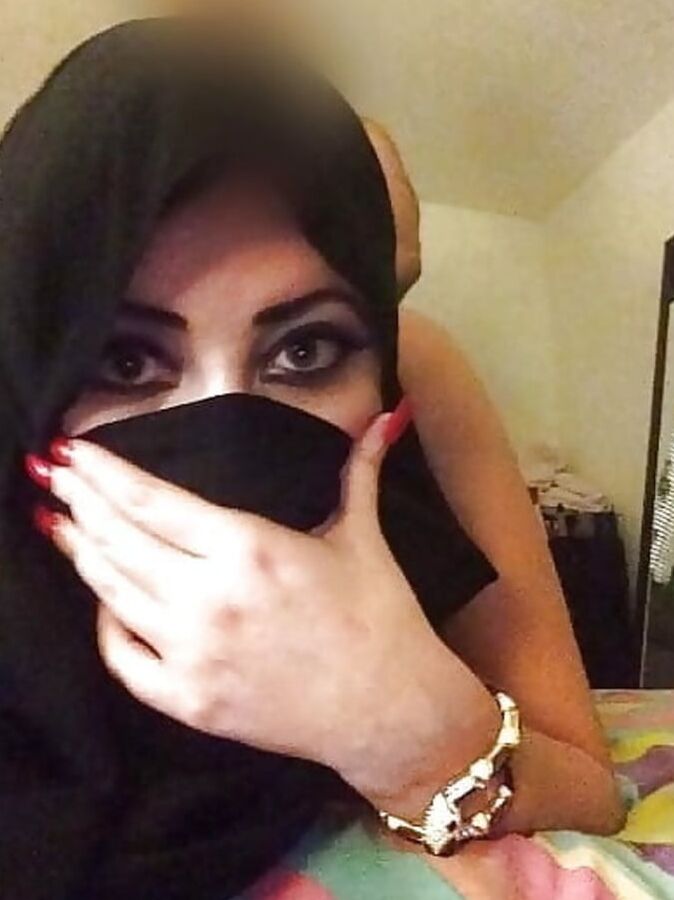 busty arabslut