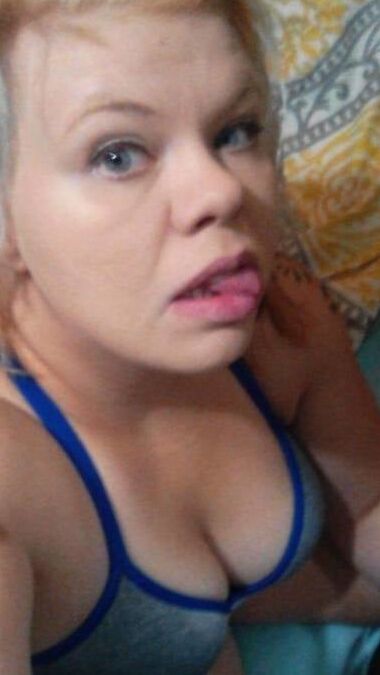 Fat Sezy slut