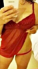 MY FRIEND RACHEL SEND ME HOT PICS WHEN SHE&;S HORNY