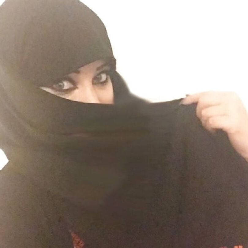 busty arabslut