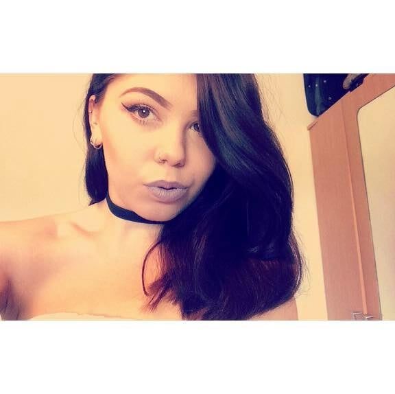 Stupid Chav Sluts- Izzy G