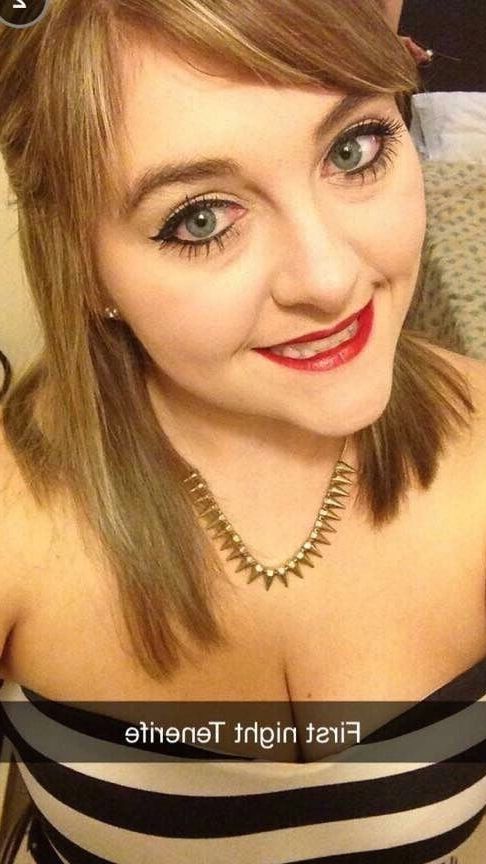 Sexy British babe