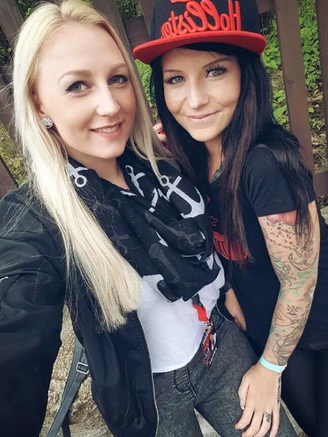 Cute&;s with Basecap&;s