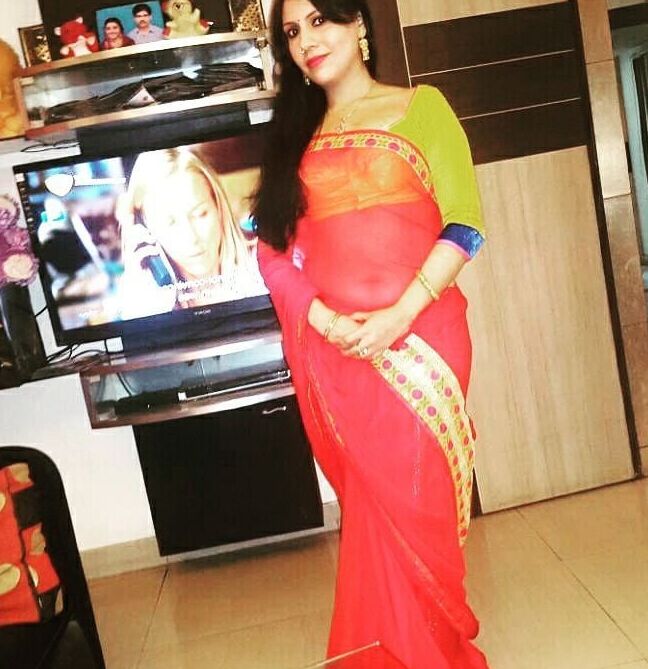 Sexy Indian moms