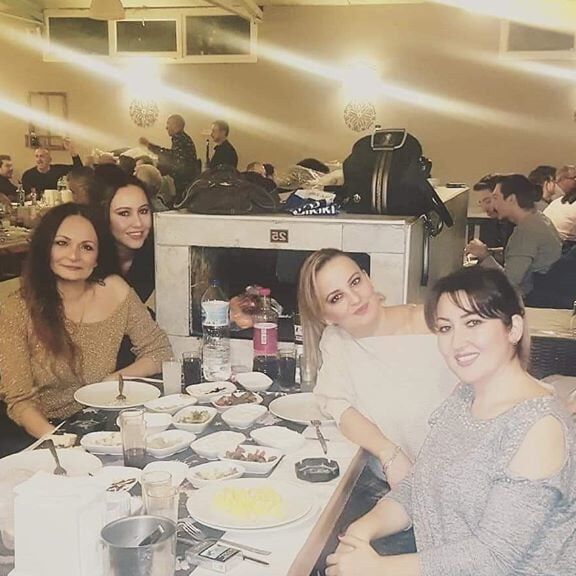 Sexy Yengem Hande