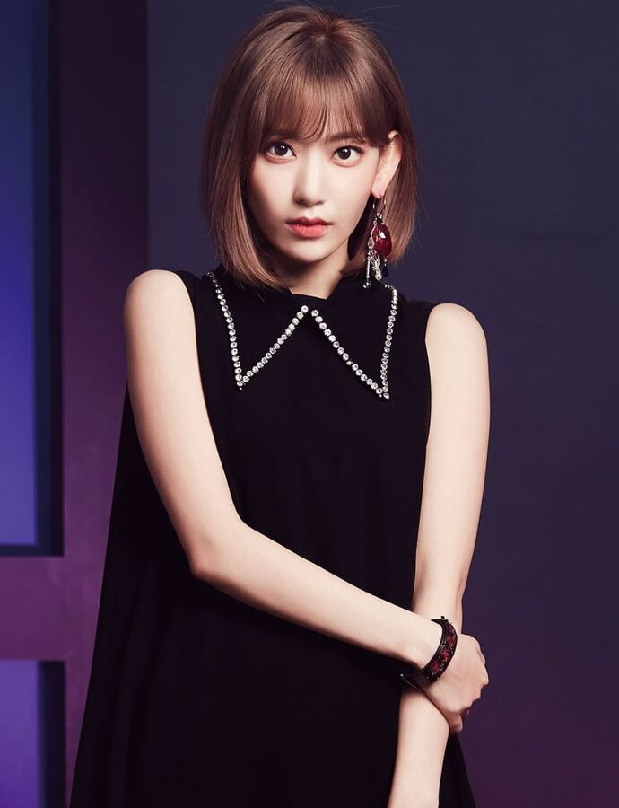 Sakura Miyawaki Japanese K-Pop Singer
