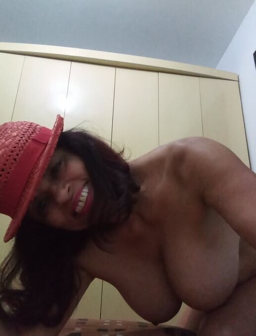 Beautiful MILF from Brasil part