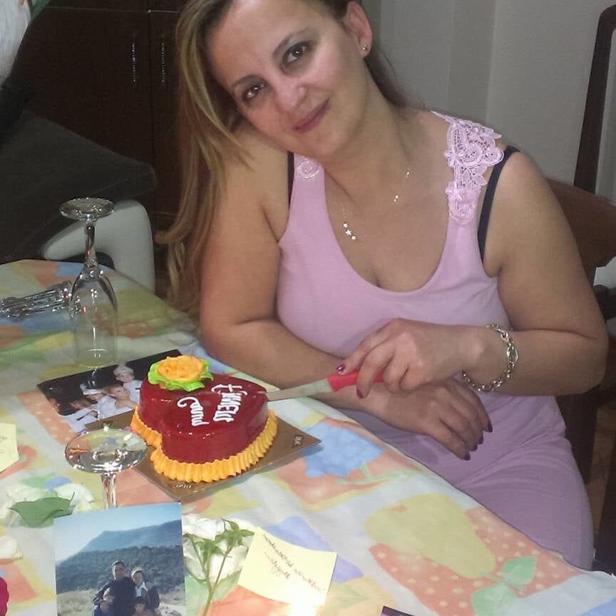 Sexy Yengem Hande