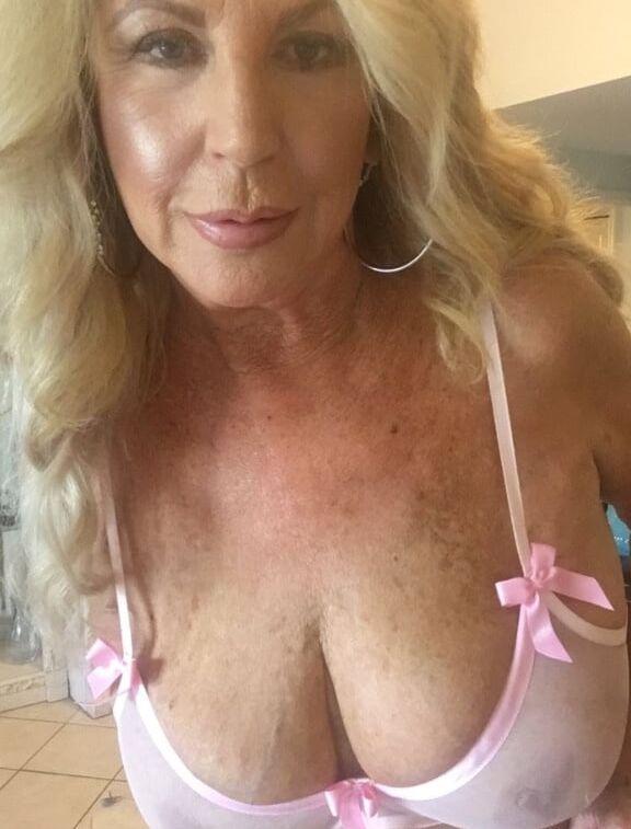 Anneke