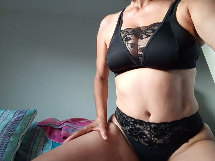 Beautiful MILF from Brasil part